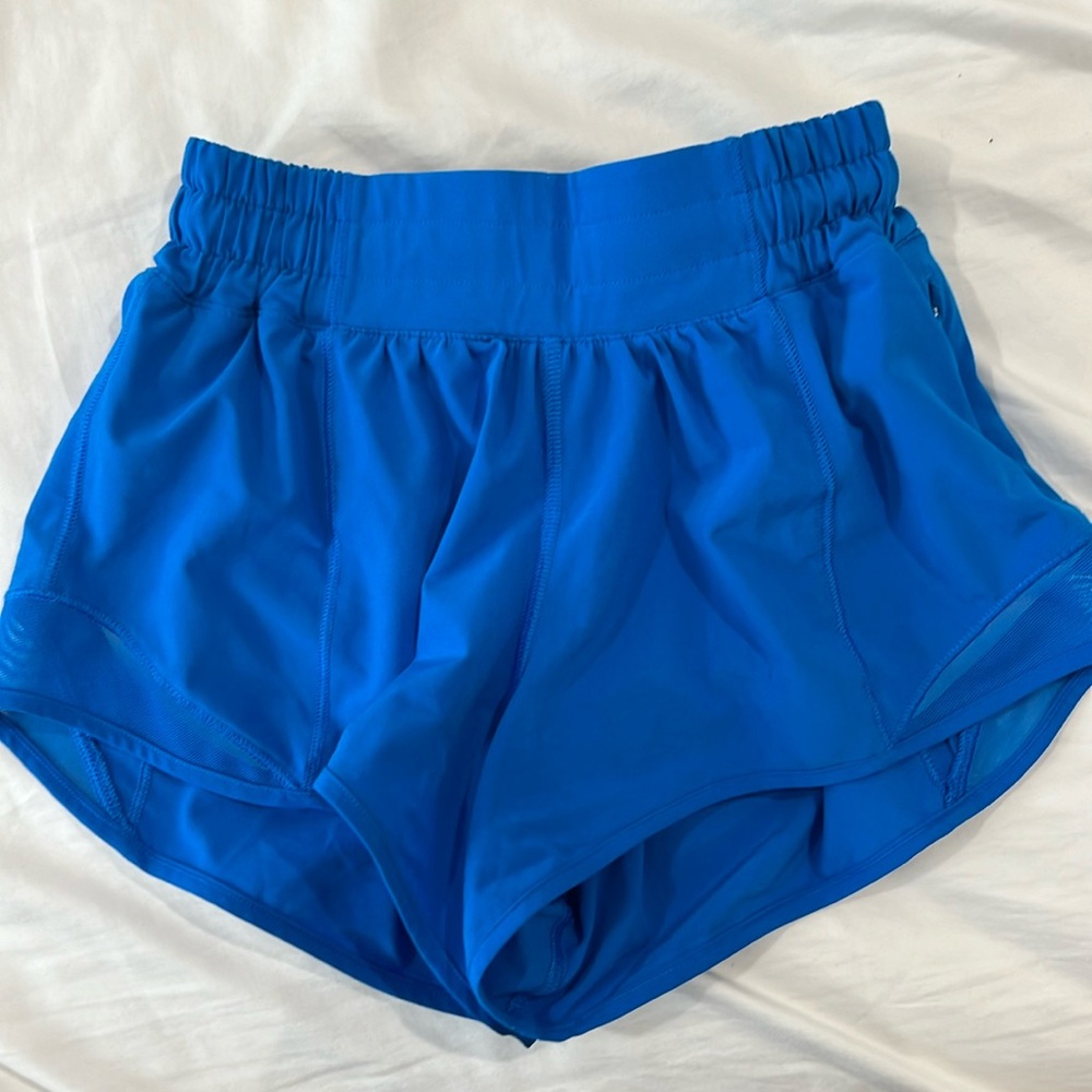 RARE COLOR lululemon hotty hots low rise 2.5 inch